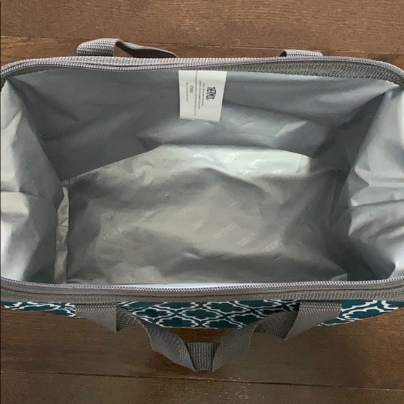 Thermos Lunch Bag - Picture 3 of 3